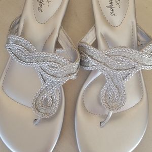 Dexflex comfort silver flat sandals